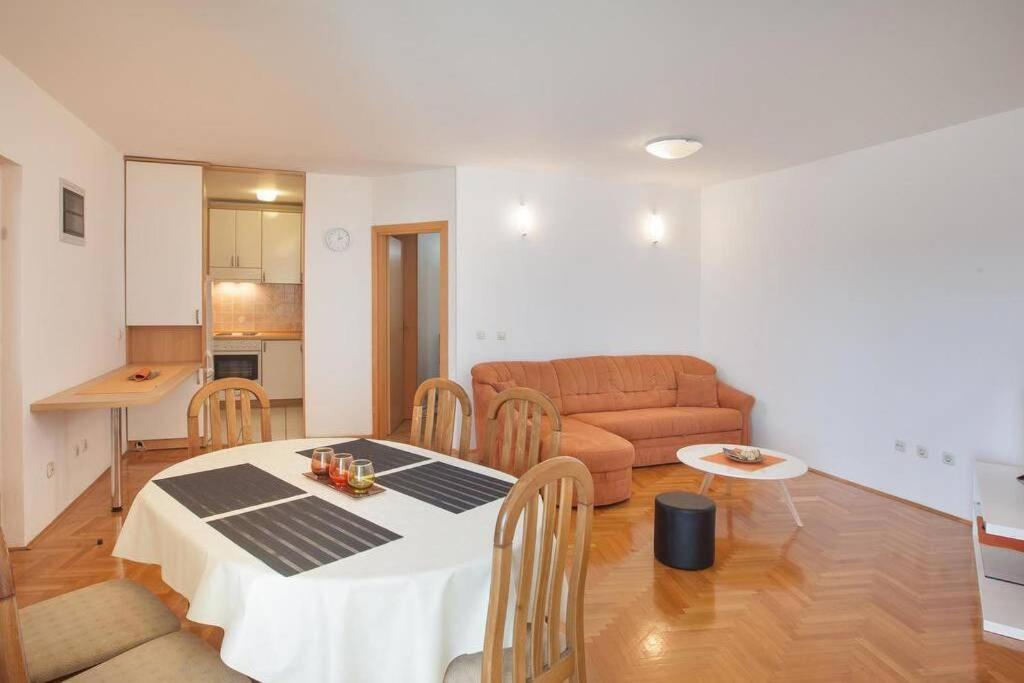 Apartment Matilda Makarska Extérieur photo